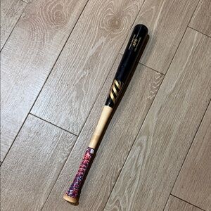 Kids Black and Gold Baseball Bat